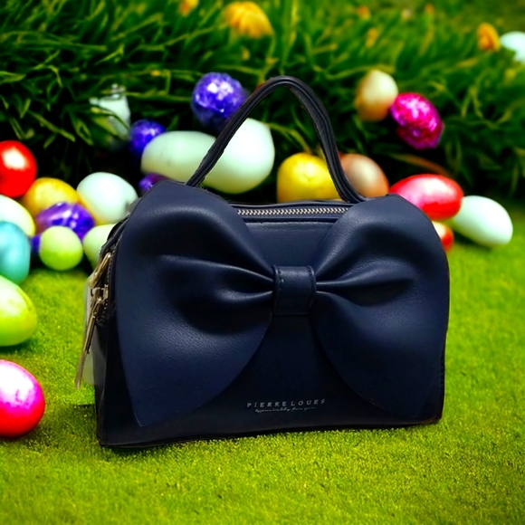 Beautiful Petite Navy Blue Bow Front Elegant Designer Shoulderbag Set - Picture 2 of 8